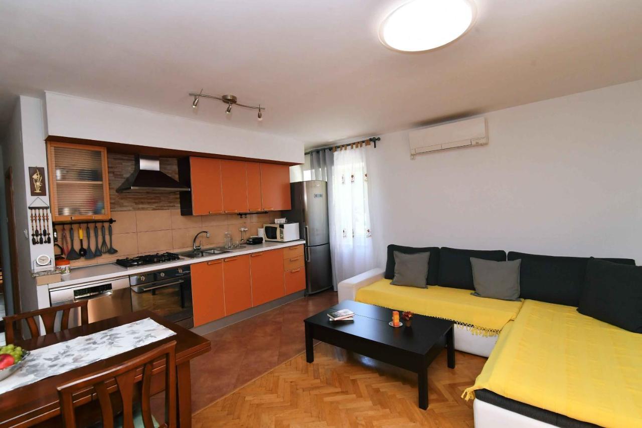 Apartment Leon Opatija Exteriör bild